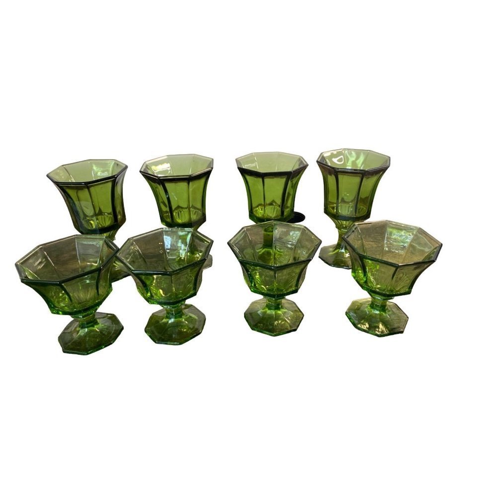 VINTAGE SET OF 4 INDEPENDENT PANEL GREEN WINE GLASSES AND 4 CHAMPAGNE GLASSES - Picture 2 of 4
